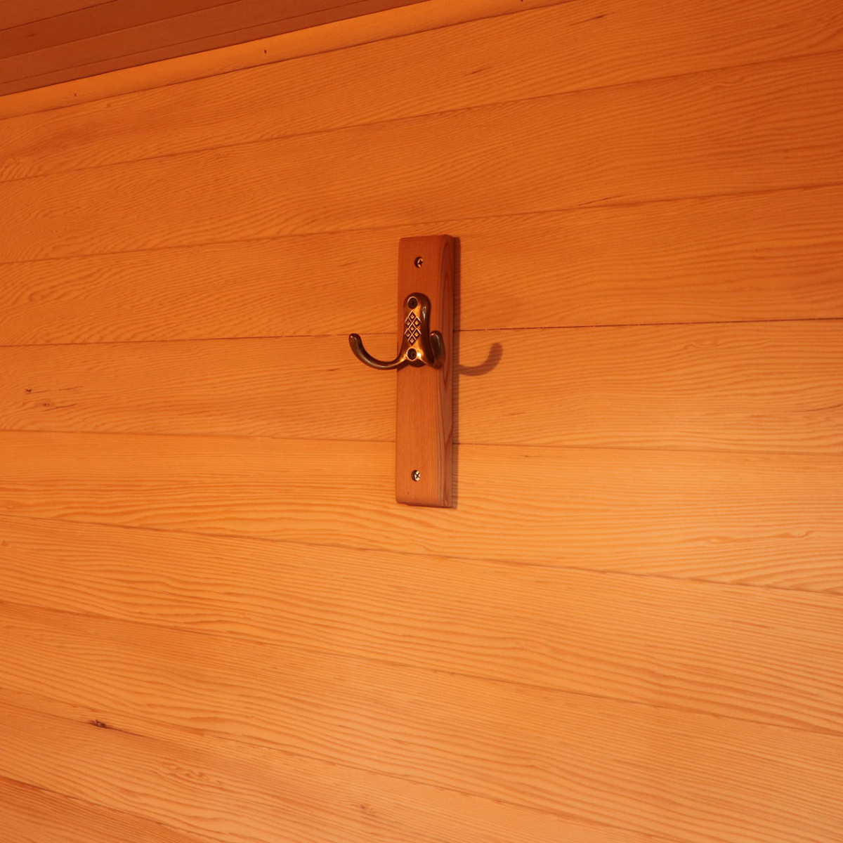 OasisLux 4 Person Traditional Finnish Outdoor Sauna
